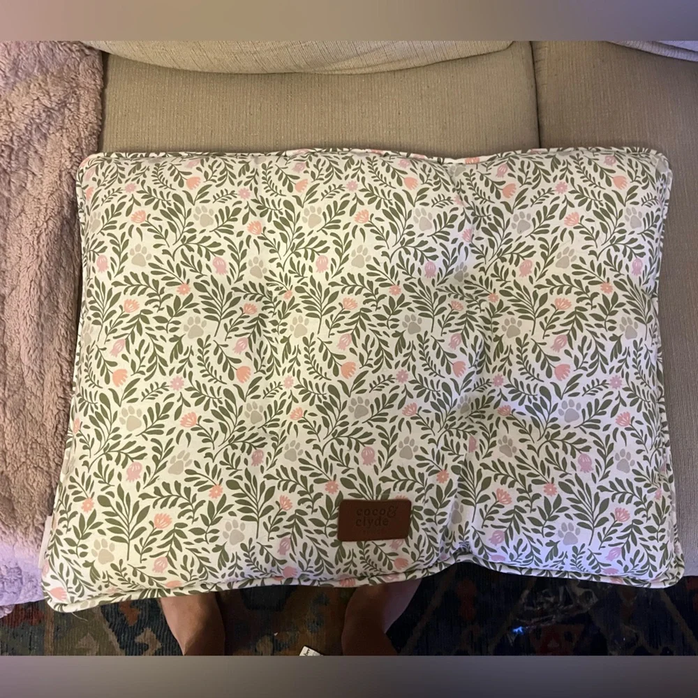 Dog bed